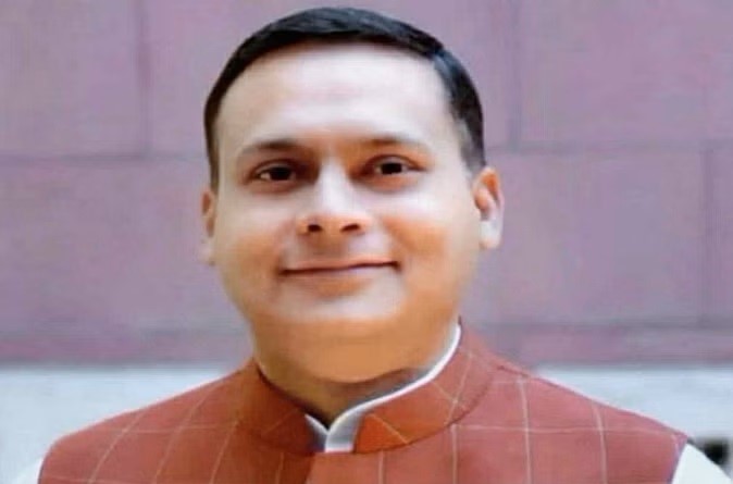 West Bengal: सोशल मीडिया पर ममता बनर्जी के खिलाफ पोस्ट को लेकर बवाल, अमित मालवीय के खिलाफ पुलिस में शिकायत दर्ज