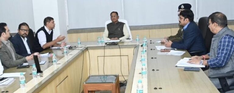 ट्रक चालकों की हड़ताल और आवश्यक वस्तुओं की सुचारू आपूर्ति के लिए CM विष्णुदेव साय ने की बैठक