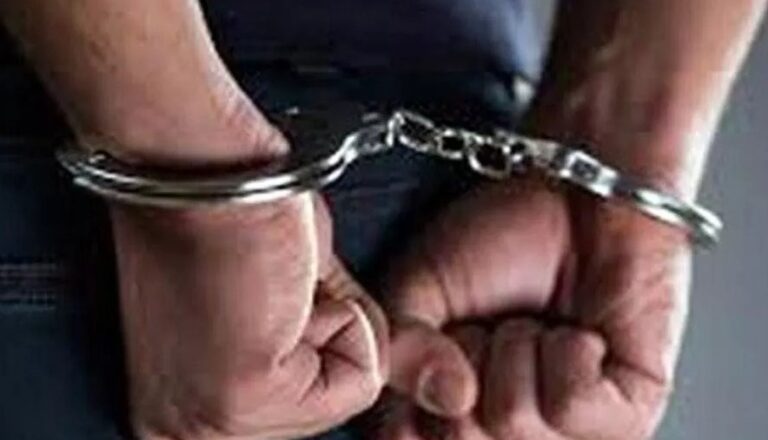 छत्तीसगढ़ : दुर्ग में पुलिस ने गांजा तस्करों पर की कार्यवाही, 4 आरोपी गिरफ्तार