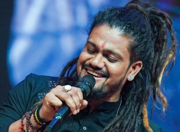 हंसराज रघुवंशी का भजन ‘जय श्री राम’ सुन मंत्रमुग्ध हुए PM मोदी