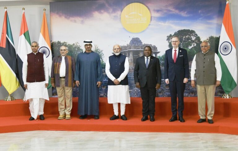 Vibrant Gujarat Summit : PM मोदी ने अलग-अलग देशों से आए राष्ट्राध्यक्षों का स्वागत किया