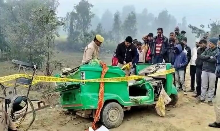 शाहजहांपुर में भीषण हादसा, ट्रक और ऑटो की टक्कर से 12 श्रद्धालुओं की हुई मौत, CM योगी ने जताया दुख
