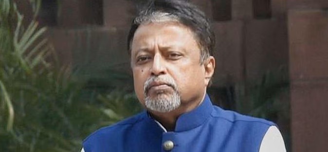 मनी लॉन्ड्रिंग मामला: टीएमसी सांसद देव और मुकुल रॉय की बढ़ीं मुश्किलें, ईडी ने जारी किया समन