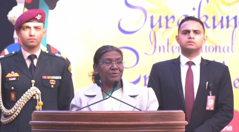 राष्ट्रपति द्रौपदी मुर्मू ने 37वें सूरजकुंड मेले का किया उद्घाटन