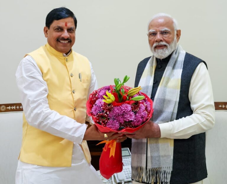 मध्य प्रदेश के मुख्यमंत्री डॉ. मोहन यादव ने PM मोदी से की मुलाकात