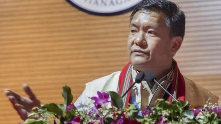 आज मंत्रिमंडल के साथ रामनगरी आएंगे अरुणाचल प्रदेश के CM पेमा खांडू, अयोध्या में राम मंदिर के करेंगे दर्शन