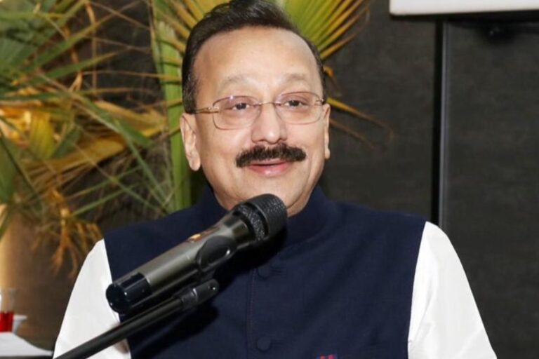 महाराष्ट्र के पूर्व मंत्री बाबा सिद्दीकी ने कांग्रेस से दिया इस्तीफा