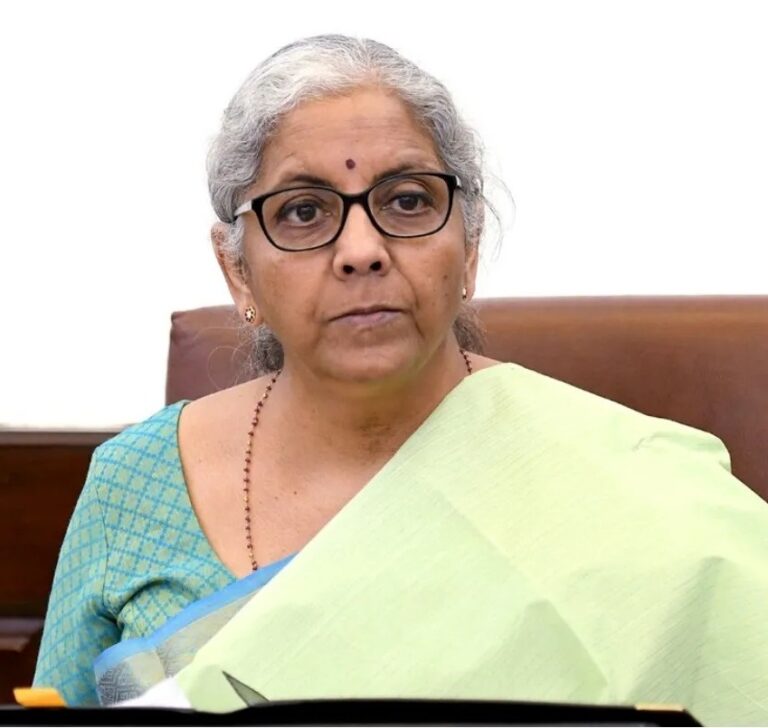 केंद्रीय वित्त मंत्री निर्मला सीतारमण आज लोकसभा में ‘भारतीय अर्थव्यवस्था पर श्वेत पत्र’ की एक प्रति सदन के पटल पर रखेंगी