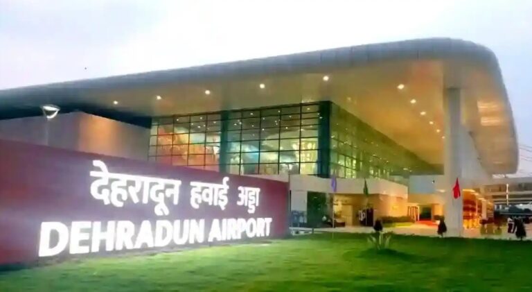 जौलीग्रांट एयरपोर्ट को मिली टर्मिनल-2 की नई बिल्डिंग, केंद्रीय नागरिक उड्डयन मंत्री ज्योतिरादित्य सिंधिया और CM धामी ने किया उद्घाटन