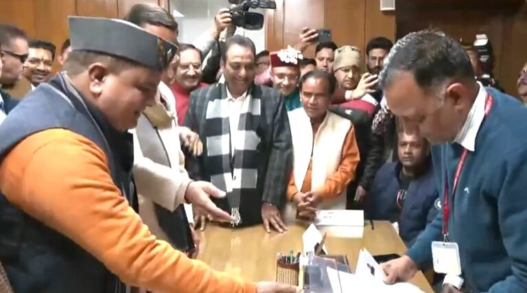 उत्तराखंड : राज्यसभा सांसद के लिए महेंद्र भट्ट ने दाखिल किया अपना नामांकन