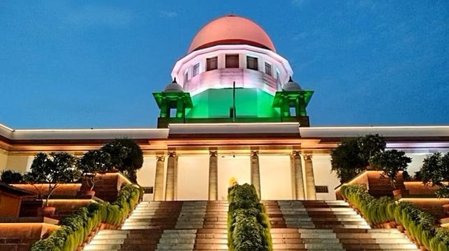 Supreme Court: अरविंद केजरीवाल की याचिका पर फैसला सुरक्षित, गिरफ्तारी और रिमांड को दी थी चुनौती
