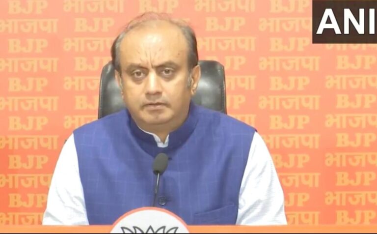 Congres’s mindset is clear, their concept is ‘Bharat ko andar se todo, bahar se jodo’- Sudhanshu Trivedi