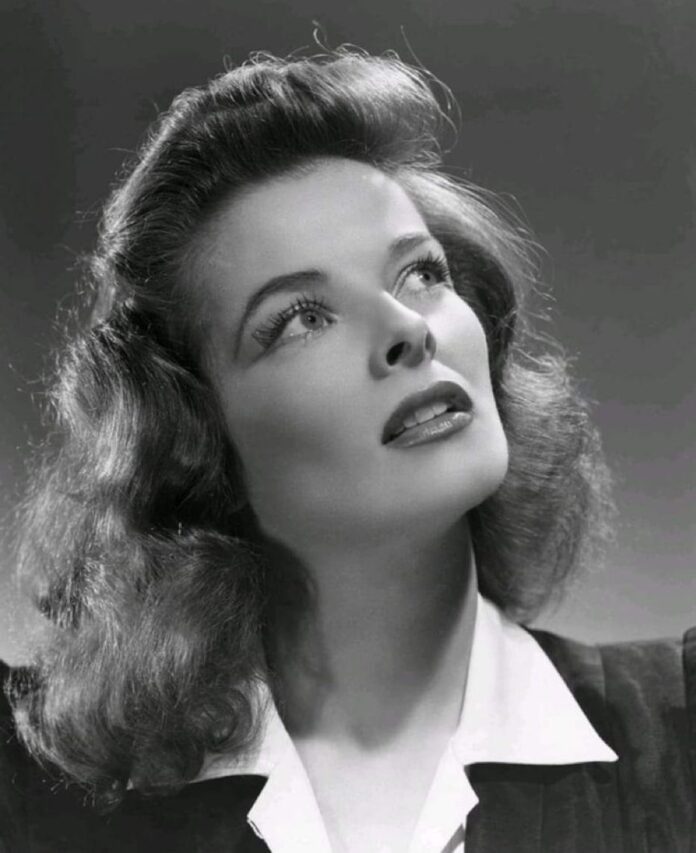 Today is birth anniversary of Famous American Actress & Hollywood leading lady Katharine Hepburn