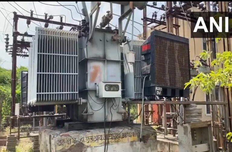 MP: Indore Electricity Board installs coolers & fans to cool down transformers given the extreme heatwave