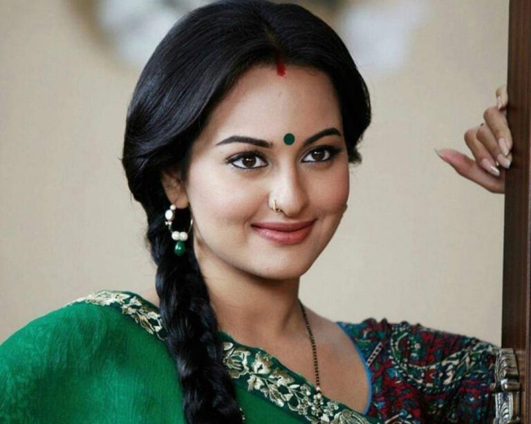 Wishing a very Happy Birthday to Sonakshi Sinha