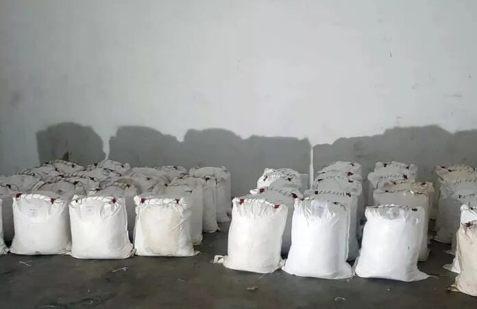 गुजरात एटीएस और एनसीबी को मिली बड़ी सफलता, समंदर से 700 किलो ड्रग्स बरामद; 8 ईरानी तस्कर भी गिरफ्तार