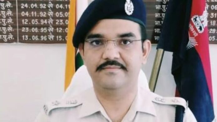 बिहार: वैशाली में शराब के साथ 7 पुलिसवाले गिरफ्तार, एक्शन में एसपी हर किशोर राय