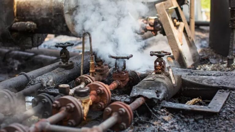 गुजरात: भरूच में बड़ा हादसा, केमिकल प्लांट में गैस लीक होने से 4 मजदूरों की मौत की खबर