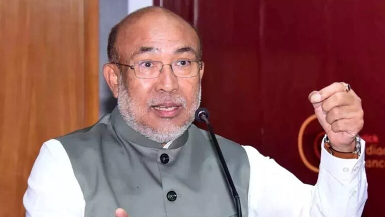 मणिपुर में बड़ा प्रशासनिक फेरबदल, 70 अधिकारियों का तबादला