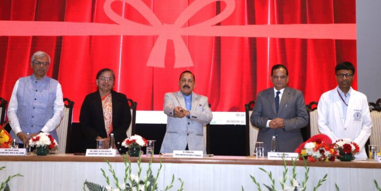 केंद्रीय मंत्री डॉ. जितेन्द्र सिंह ने देश के पहले स्वदेशी स्वचालित जैव अपशिष्ट कचरा निस्‍तारण उपकरण का किया शुभारंभ