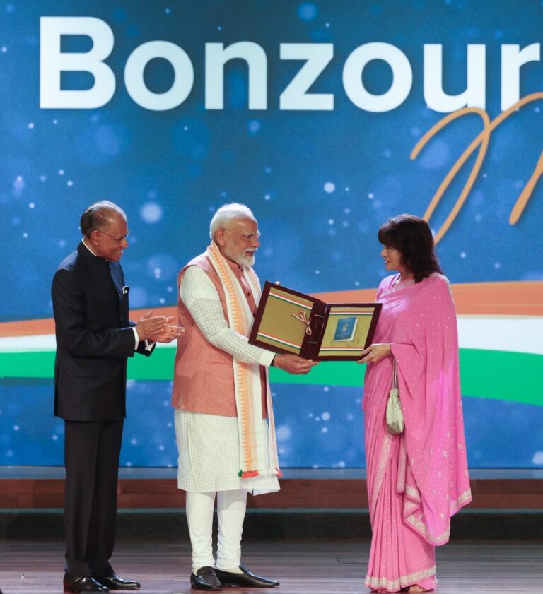 पीएम मोदी को मॉरीशस का सर्वोच्च नागरिक सम्मान, पुरस्कार पाने वाले पहले भारतीय
