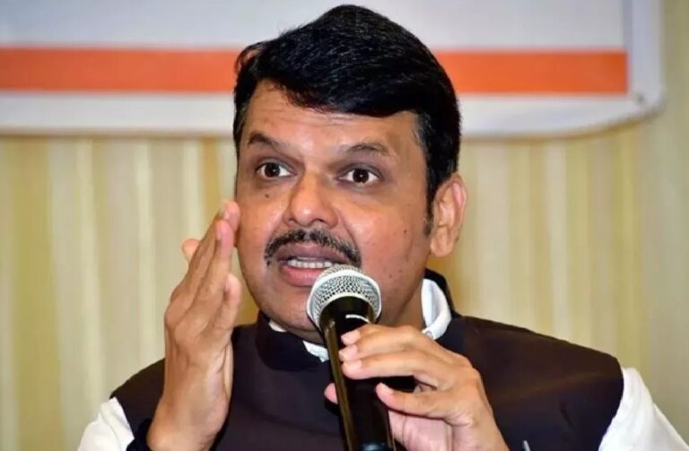 ‘एमपीएससी परीक्षाएं मराठी में की जाएंगी आयोजित’, तमिलनाडु के भाषा विवाद के बीच सीएम फडणवीस ने की घोषणा