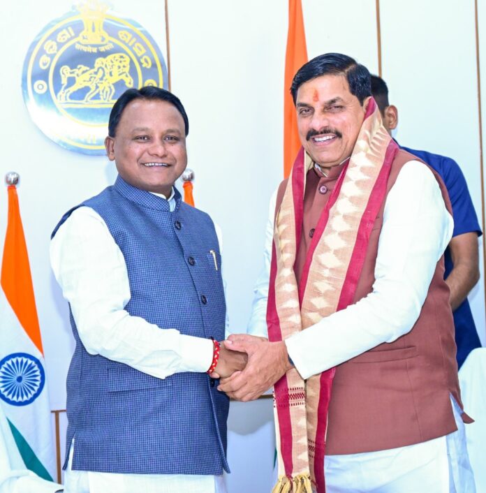 मध्य प्रदेश के मुख्यमंत्री मोहन यादव ने ओडिशा के मुख्यमंत्री माझी से की मुलाकात मध्य प्रदेश के मुख्यमंत्री मोहन यादव ने ओडिशा के मुख्यमंत्री माझी से की मुलाकात