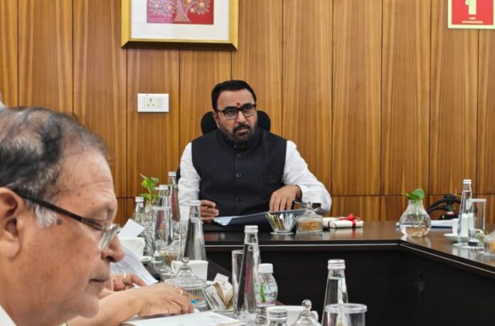 चिकित्सा-विज्ञान के क्षेत्र में अग्रणी रूप में उभरकर इतिहास रचने की राह पर है गुजरात : केंद्रीय आयुष राज्य मंत्री प्रतापराव जाधव