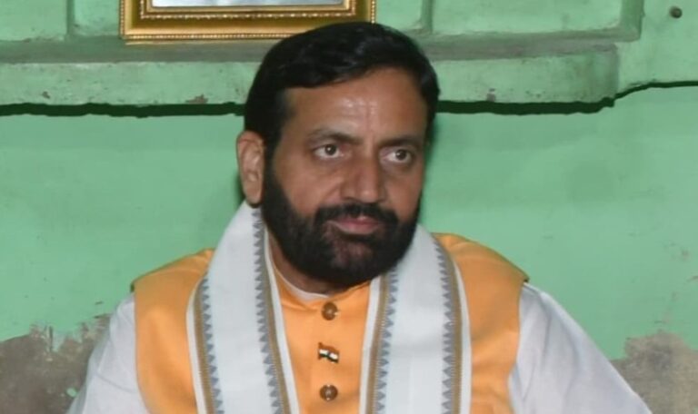 पहलगाम हमले के शहीद लेफ्टिनेंट विनय नरवाल के परिवार को 50 लाख रुपए की अनुग्रह राशि प्रदान करेगी हरियाण सरकार