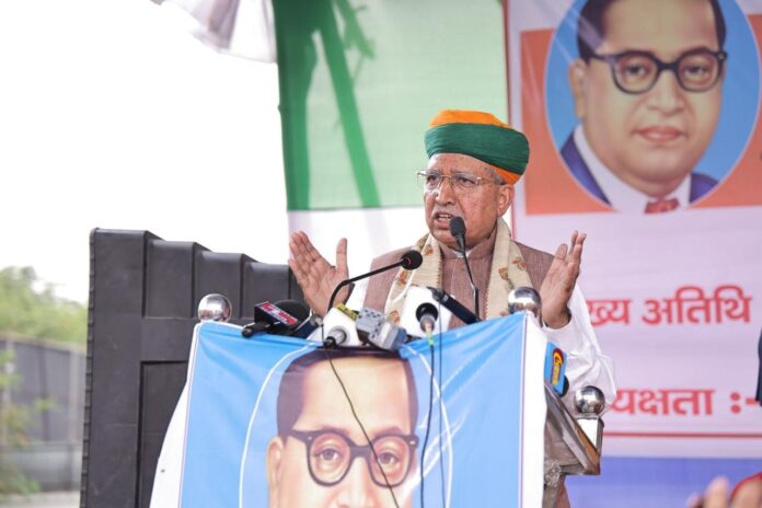 पहलगाम में हुए आतंकी हमले के बाद देश में गहरी पीड़ा और आक्रोश : केंद्रीय मंत्री अर्जुन राम मेघवाल