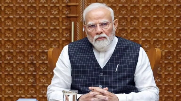 पाकिस्तान से तनाव के बीच पीएम मोदी ने रद्द किया रूस का दौरा, विक्ट्री डे परेड में नहीं होंगे शामिल