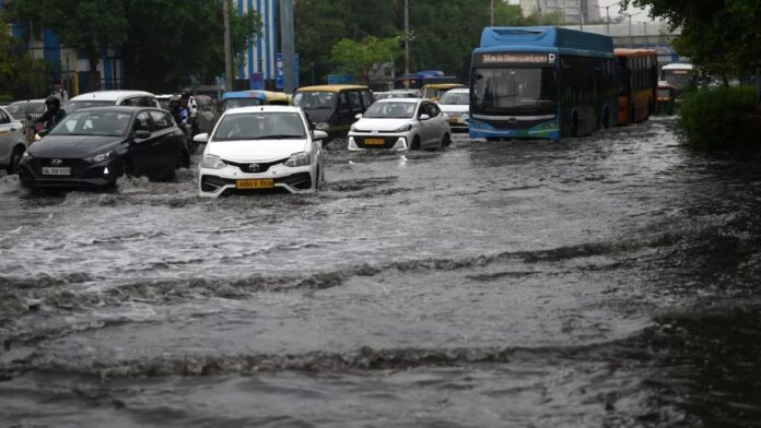दिल्ली-एनसीआर में शनिवार के लिए यलो अलर्ट, 8 मई तक हल्की बारिश के आसार
