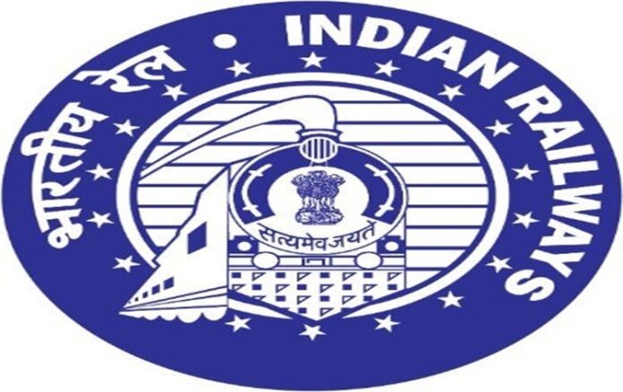 रेलवे ने चारधाम यात्रा के लिए भारत गौरव डीलक्स ट्रेन की शुरूआत की