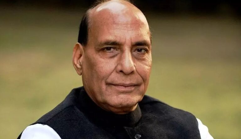 नई दिल्ली: आज जापान के रक्षा मंत्री जनरल नाकातानी के साथ द्विपक्षीय बैठक करेंगे रक्षा मंत्री राजनाथ सिंह