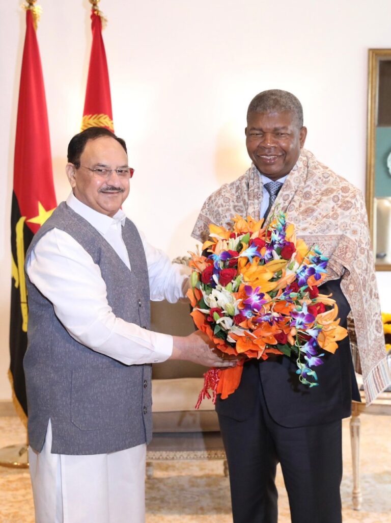 नई दिल्ली: केंद्रीय मंत्री जेपी नड्डा ने अंगोला के राष्ट्रपति जोआओ मैनुअल गोंकाल्वेस लोरेंसो से मुलाकात की