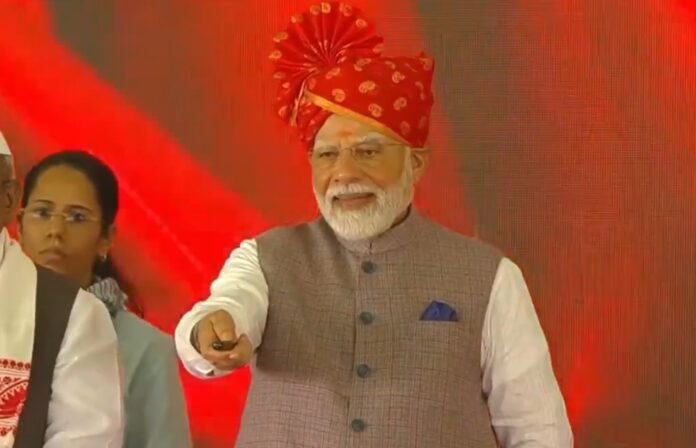 पीएम मोदी ने बीकानेर के देशनॉक रेलवे स्‍टेशन का किया उद्घाटन