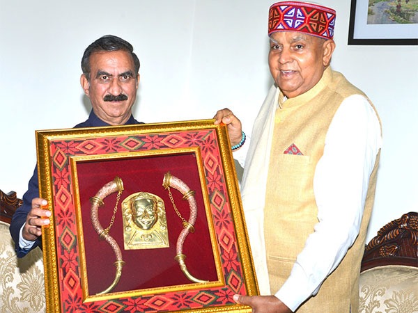 Himachal Pradesh : CM Sukhvinder Singh Sukhu meets Vice President Dhankhar at state Raj Bhavan Himachal Pradesh : CM Sukhvinder Singh Sukhu meets Vice President Dhankhar at state Raj Bhavan