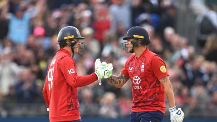 ENG vs WI टी-20 सीरीज : इंग्लैंड ने दूसरे टी-20 मैच में वेस्टइंडीज को 4 विकेट से हराया, सीरीज में बनाई 2-0 की अजेय बढ़त