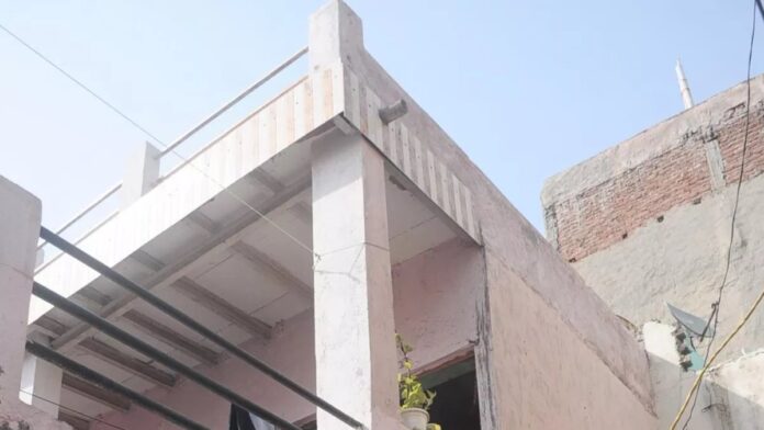 गाजियाबाद में दर्दनाक हादसा, पतंग उड़ा रहे 10 वर्षीय बच्चे की दूसरी मंजिल से गिरकर मौत की खबर