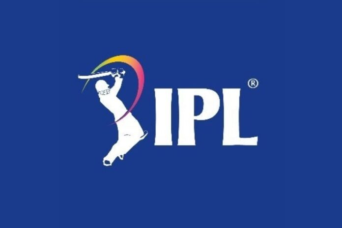 कर्नाटक उच्च न्यायालय ने हाल ही में चिन्नास्वामी स्टेडियम में हुई भगदड़ मामले में गिरफ्तार आरसीबी के मार्केटिंग हेड और तीन अन्य को सशर्त अंतरिम जमानत दे दी कर्नाटक उच्च न्यायालय ने हाल ही में चिन्नास्वामी स्टेडियम में हुई भगदड़ मामले में गिरफ्तार आरसीबी के मार्केटिंग हेड और तीन अन्य को सशर्त अंतरिम जमानत दे दी