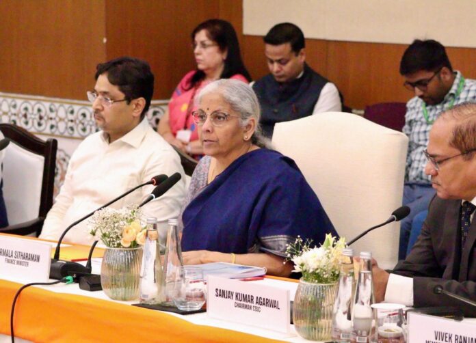 केंद्रीय वित्त मंत्री निर्मला सीतारमण ने नई दिल्‍ली में सीबीआईसी के शीर्ष अधिकारियों के सम्‍मेलन की अध्‍यक्षता की