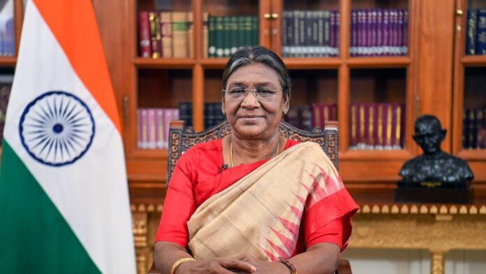 राष्‍ट्रपति द्रौपदी मुर्मू आज ओडिशा के कटक में रावेनशा विश्‍वविद्यालय के वार्षिक दीक्षांत समारोह में होंगी शामिल