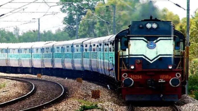 जम्मू तवी एक्सप्रेस के डिब्बे में धुआं निकलने पर मची अफरा-तफरी, बठिंडा-गोनियाना के बीच आधा घंटा खड़ी रही ट्रेन