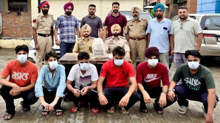 पंजाब : लुधियाना में पुलिस की बड़ी कार्रवाई, कारोबारी के घर पर पेट्रोल बम फेंकने व फायरिंग मामले में 6 आरोपी गिरफ्तार