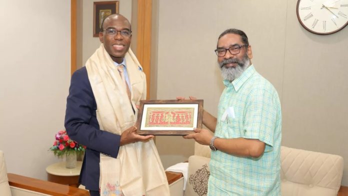 झारखंड की मंईयां सम्मान योजना को विश्व बैंक ने सराहा, सीएम हेमंत सोरेन से मिला डेलिगेशन झारखंड की मंईयां सम्मान योजना को विश्व बैंक ने सराहा, सीएम हेमंत सोरेन से मिला डेलिगेशन