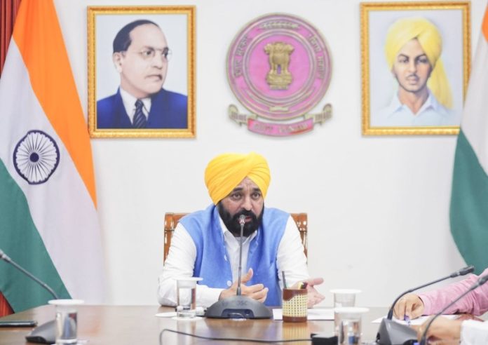 पंजाब के सीएम भगवंत मान ने बाढ़ की स्थिति की निगरानी के लिए उच्चस्तरीय समिति गठित की