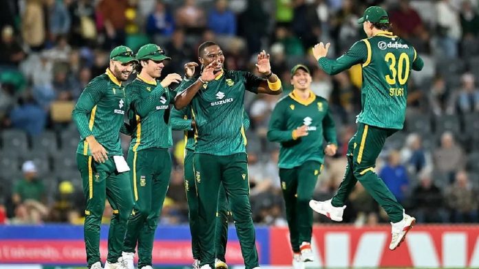 AUS vs SA ODI सीरीज : दक्षिण अफ्रीका ने दूसरे वनडे मैच में ऑस्ट्रेलिया को 84 रन से हराया, सीरीज में बनाई 2-0 की अजेय बढ़त