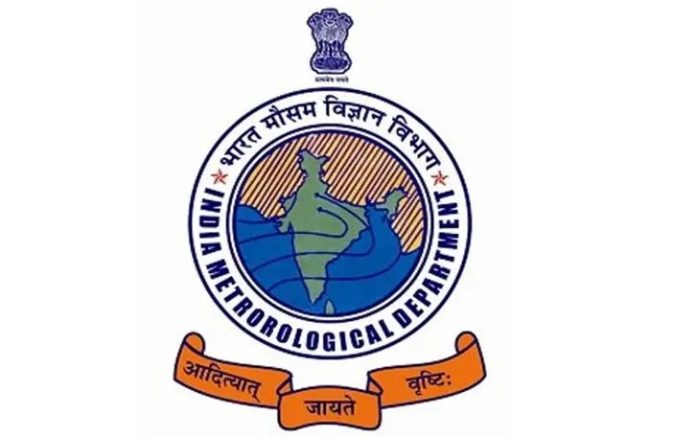 मौसम विभाग ने केरल और घाट क्षेत्रों में कल तक मूसलाधार वर्षा का अनुमान व्‍यक्‍त किया