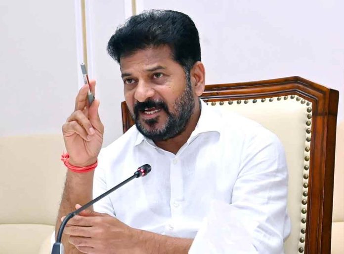 तेलंगाना : लगातार हो रही बारिश के बीच सीएम ए. रेवंत रेड्डी ने अधिकारियों को सतर्क रहने के दिए निर्देश