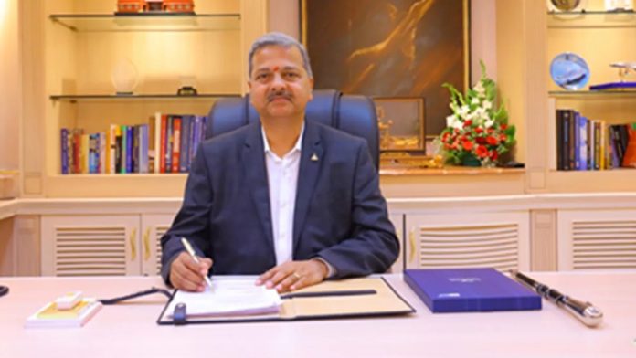 ऑपरेशन सिंदूर ने हमारी रक्षा क्षमता का प्रदर्शन किया, एचएएल प्रमुख ने सफलता के लिए रक्षा बलों को बधाई दी